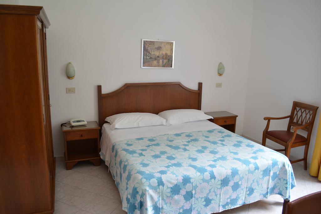 Hotel Maronti Barano d'Ischia Bilik gambar